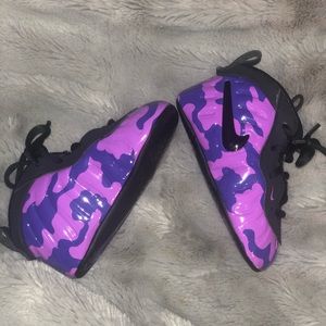 Nike Lil Foamposite Sneaker. (Crib)